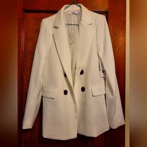JustFab Women's Cream Blazer Size Small
